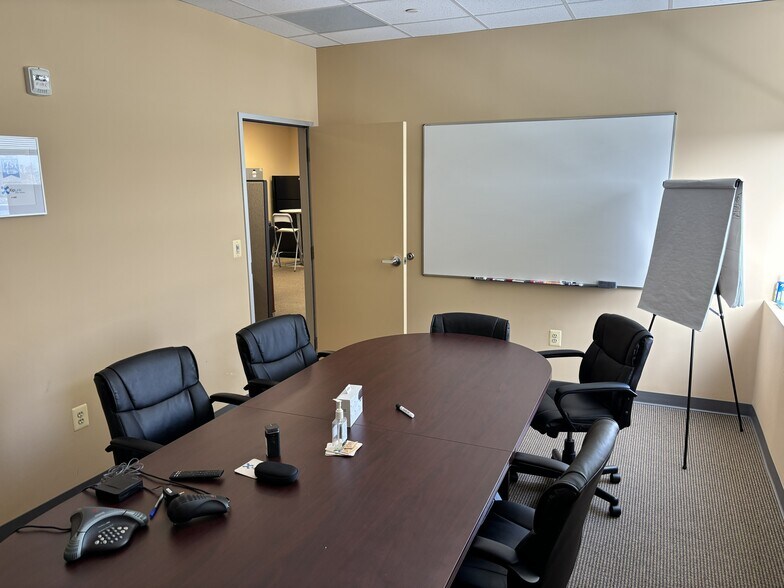 More Photos Of 44790 Maynard Sq, Ashburn Office For Sale