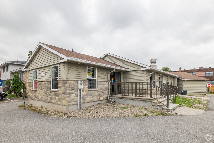 Primary Photo Of 1014 Maitland Av, Ottawa Medical For Sale