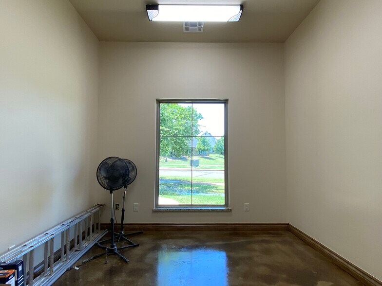 More Photos Of 5706 NW 130th St, Oklahoma City Office For Lease