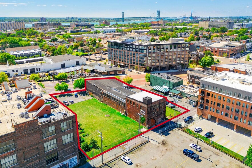 More Photos Of 1350 Michigan Ave, Detroit Apartments For Lease