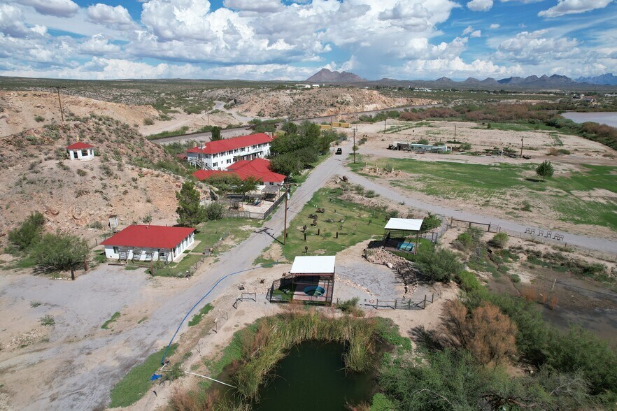 More Photos Of 2200 County Rd D061, Las Cruces Hotel For Sale