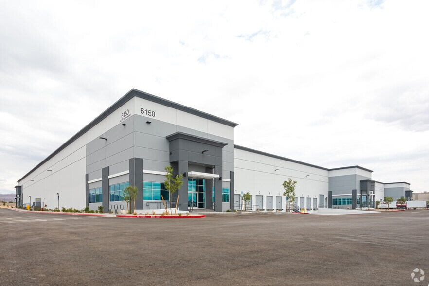 More Photos Of 6150 E Tropical Pky, Las Vegas Distribution For Lease
