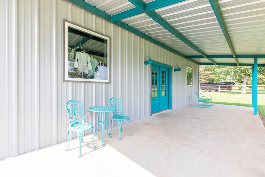 More Photos Of 1404 McConnell Rd, Gunter Flex For Sale