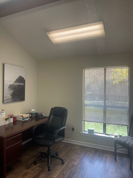 More Photos Of 8211 Summa Ave, Baton Rouge Office For Lease