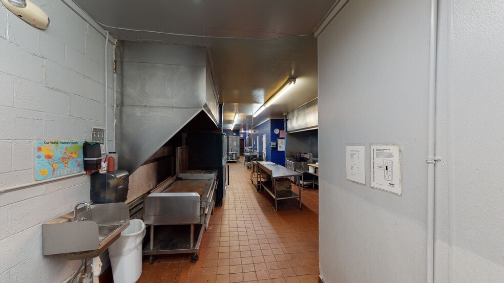 More Photos Of 1102 W Spring St, Monroe Restaurant For Sale