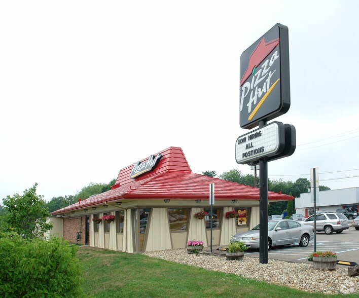 More Photos Of 4873 William Flynn Hwy, Allison Park Restaurant For Lease