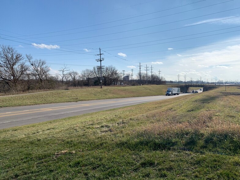 More Photos Of 1 & 2 BOOMBAH Blvd, Yorkville Land For Sale
