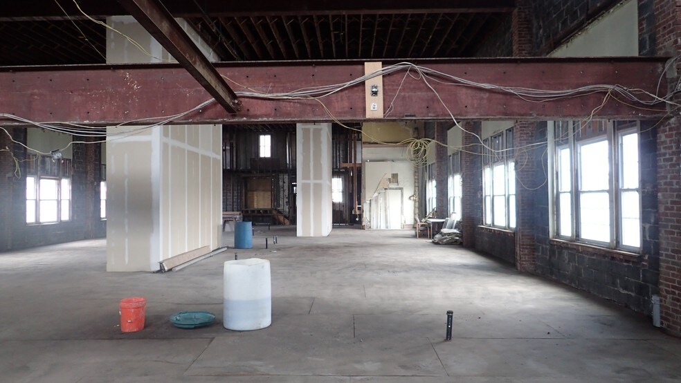 More Photos Of 75 S Main St, Phillipsburg Office For Lease