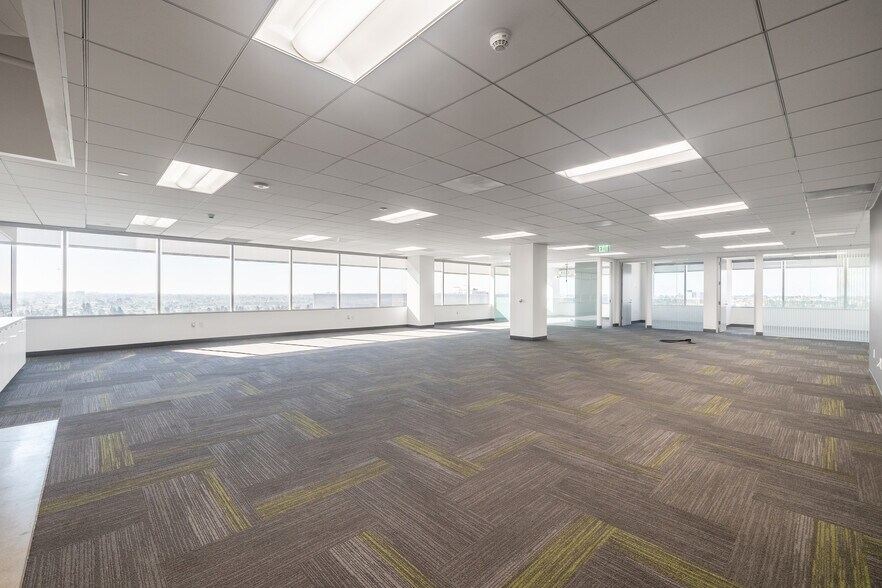 More Photos Of 400 Corporate Pointe, Culver City Unknown For Lease