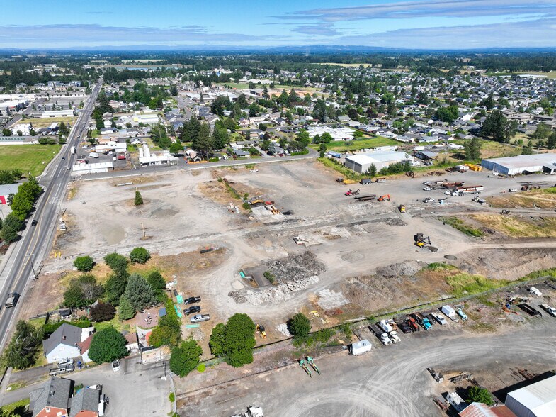 More Photos Of 545 W Main St, Molalla Land For Sale