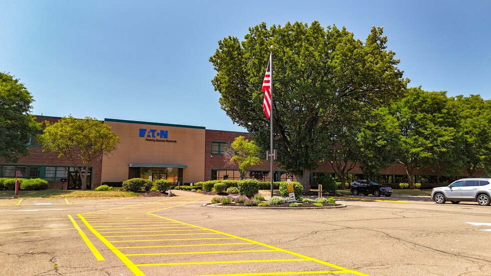 More Photos Of 200 Westinghouse Cir, Horseheads Manufacturing For Sale