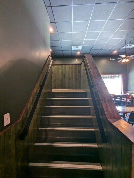 More Photos Of 104 N Elm St, Cresco General Retail For Sale