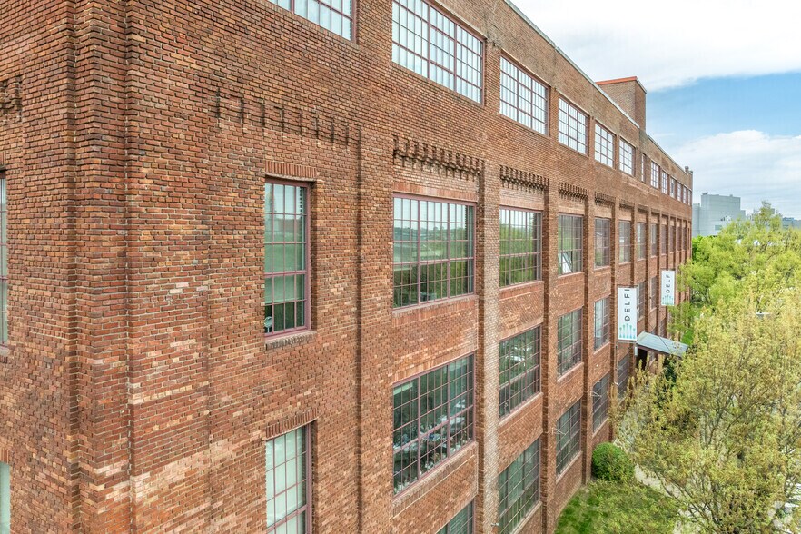 More Photos Of 2809 Boston St, Baltimore Apartments For Lease