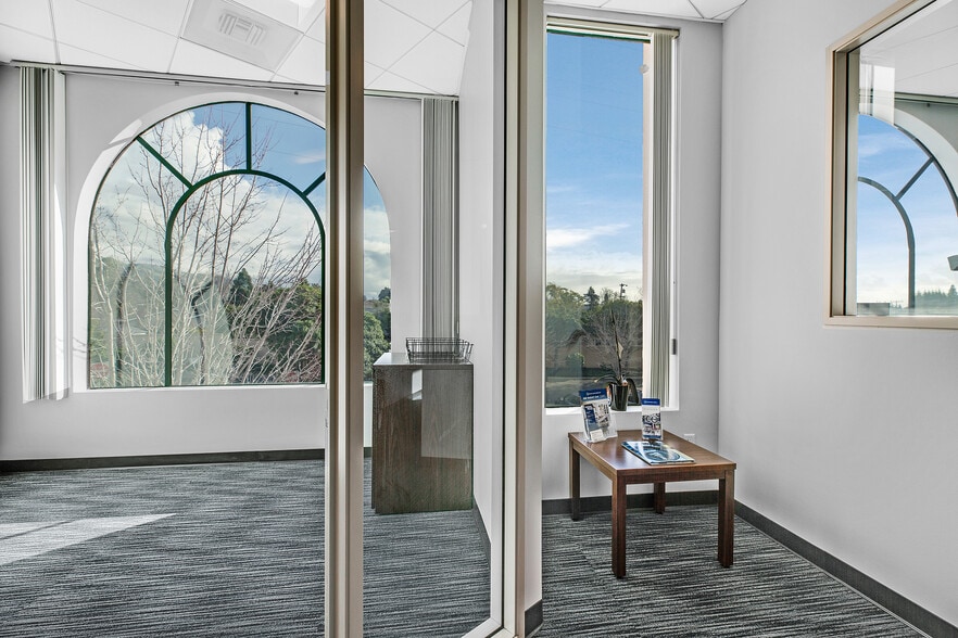 More Photos Of 41111 Mission Blvd, Fremont Office For Lease