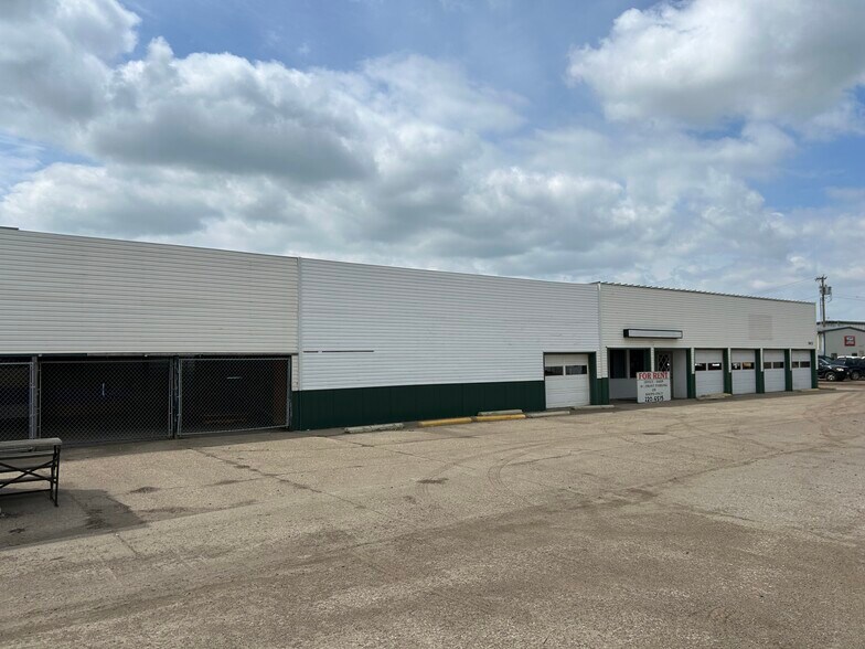 More Photos Of 3531 Memorial Hwy, Mandan Industrial For Sale