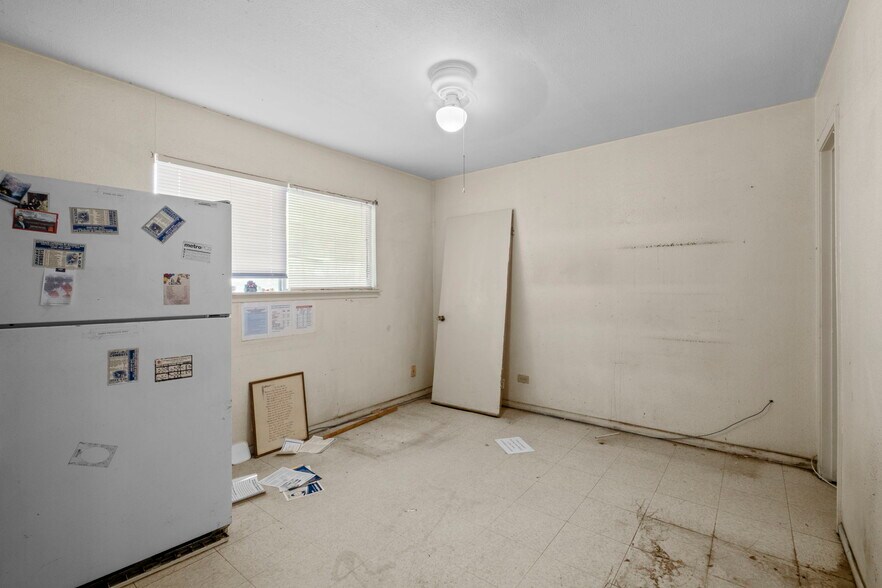 More Photos Of 110 Mary Louise Dr, San Antonio Apartments For Sale