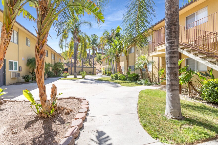 More Photos Of 4830 Palm Ave, Riverside Apartments For Sale