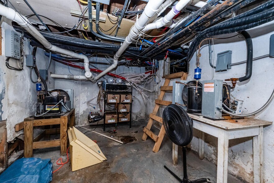 More Photos Of 16409 Red Arrow Hwy, Union Pier General Retail For Sale