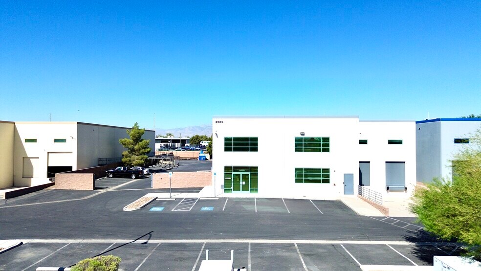 More Photos Of 4685 Copper Sage St, Las Vegas Warehouse For Sale