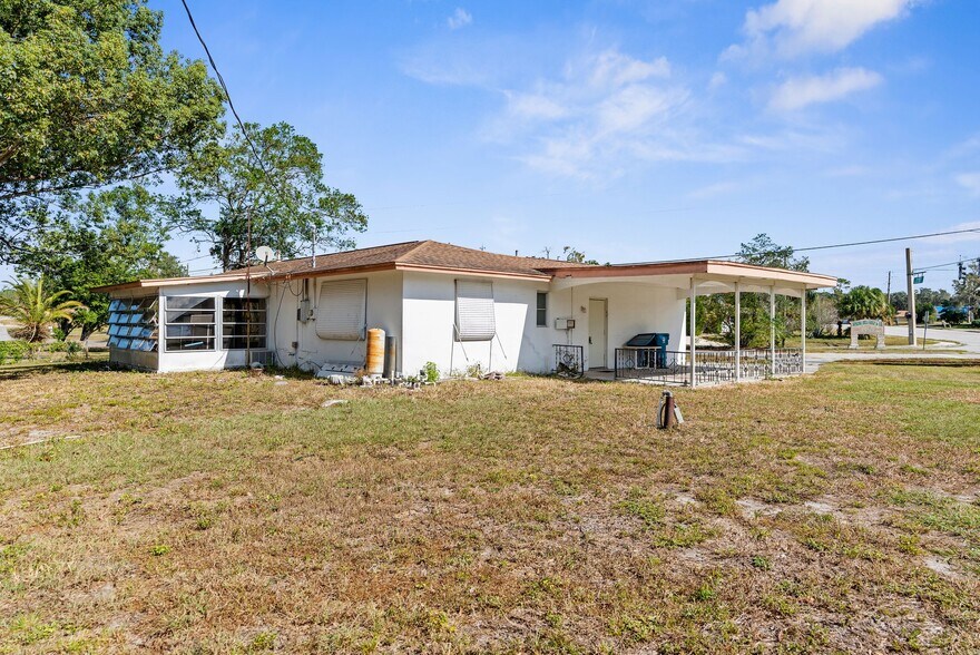 More Photos Of 11533 Spring Hill Dr, Spring Hill Office Residential For Sale