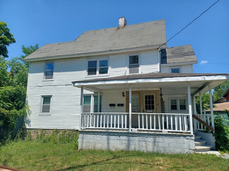 More Photos Of 12 South St, Washingtonville Industrial For Sale