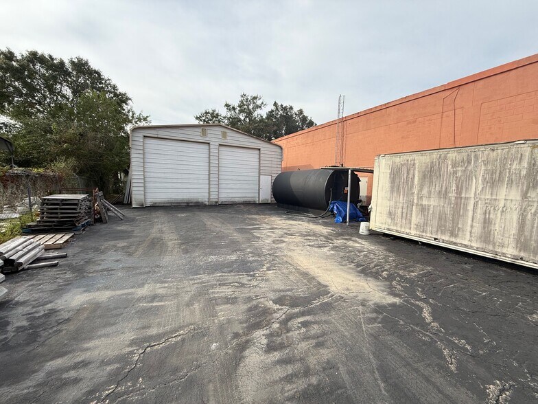 More Photos Of 2095 Silver Star Rd, Titusville Industrial For Sale
