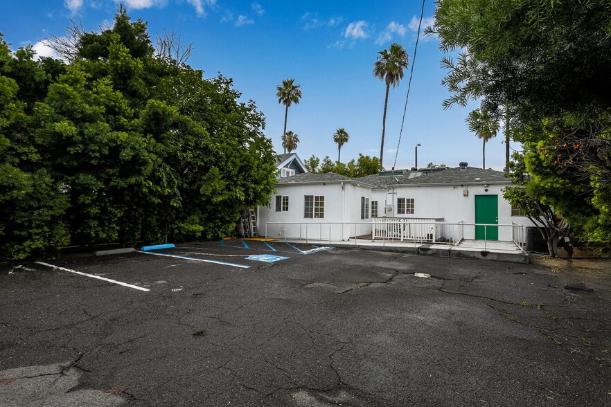 More Photos Of 607 N Anaheim Blvd, Anaheim Office For Sale