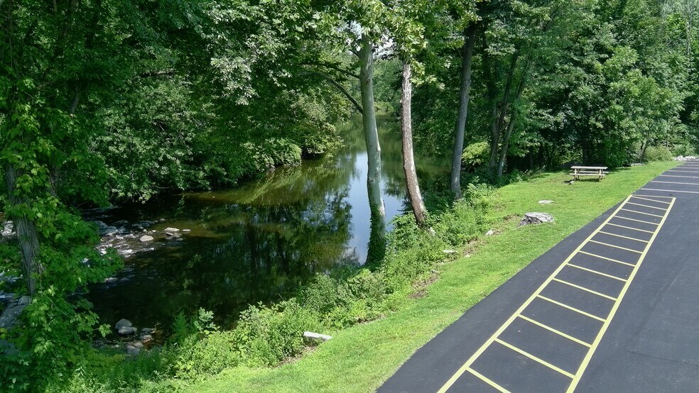 More Photos Of 156 Ramapo Valley Rd, Mahwah Medical For Lease