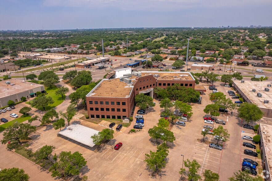 More Photos Of 9696 Skillman St, Dallas Office For Lease