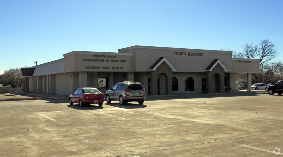 More Photos Of 4007 Call Field Rd, Wichita Falls Office For Lease