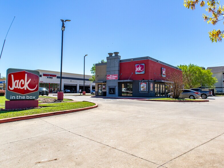 More Photos Of 13351 Briar Forest Dr, Houston Fast Food For Sale