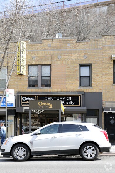 More Photos Of 3123 23rd Ave, Astoria Apartments For Lease