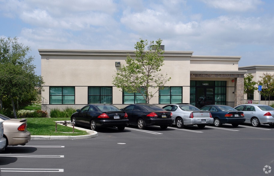 More Photos Of 14251 Danielson St, Poway Office For Sale