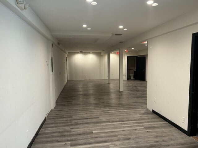 More Photos Of 14200-14238 SW 136th St, Miami Light Manufacturing For Sale