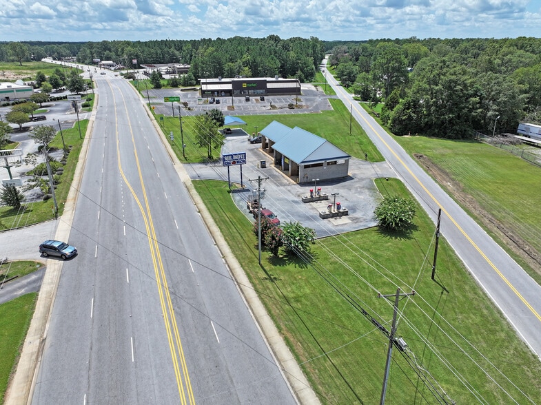 More Photos Of 2534 US 25, Greenwood Carwash For Sale