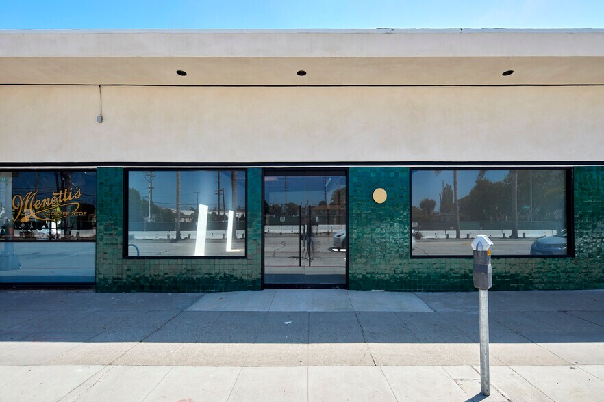 More Photos Of 12430-12464 W Washington Blvd, Los Angeles Freestanding For Lease