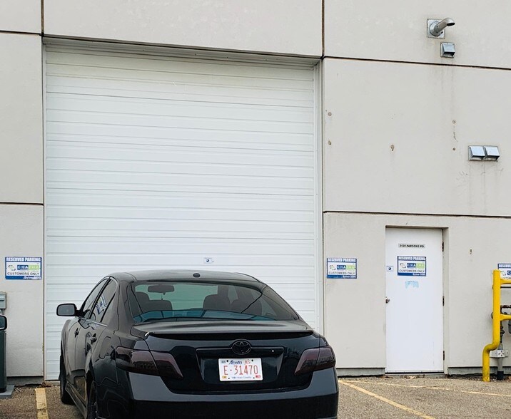 More Photos Of 3104-3160 Parsons Rd NW, Edmonton Office Residential For Sale