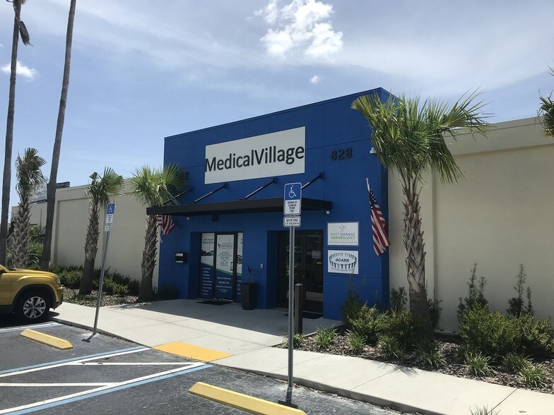 More Photos Of 800-840 Mercy Dr, Orlando Medical For Lease