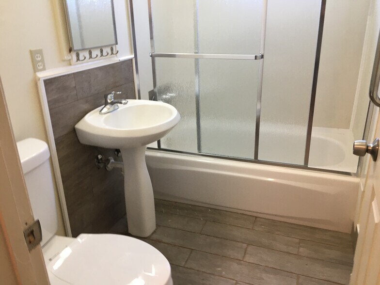 More Photos Of 205 Muir Rd, Martinez Apartments For Sale