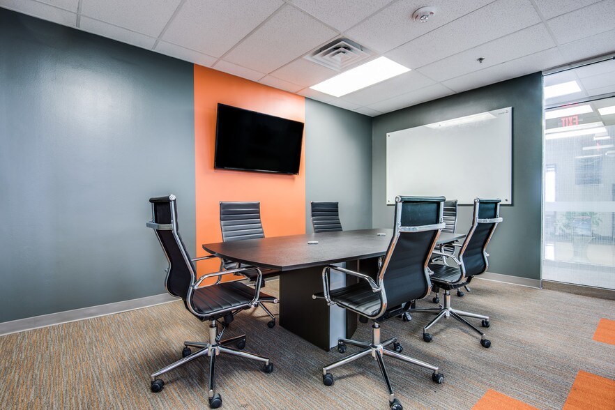 More Photos Of 4101 McEwen Rd, Dallas Office For Lease