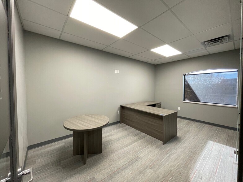 More Photos Of 795 E 340 S, American Fork Office For Lease