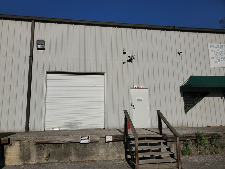 More Photos Of 2401 Plantation Rd NE, Roanoke Manufacturing For Sale