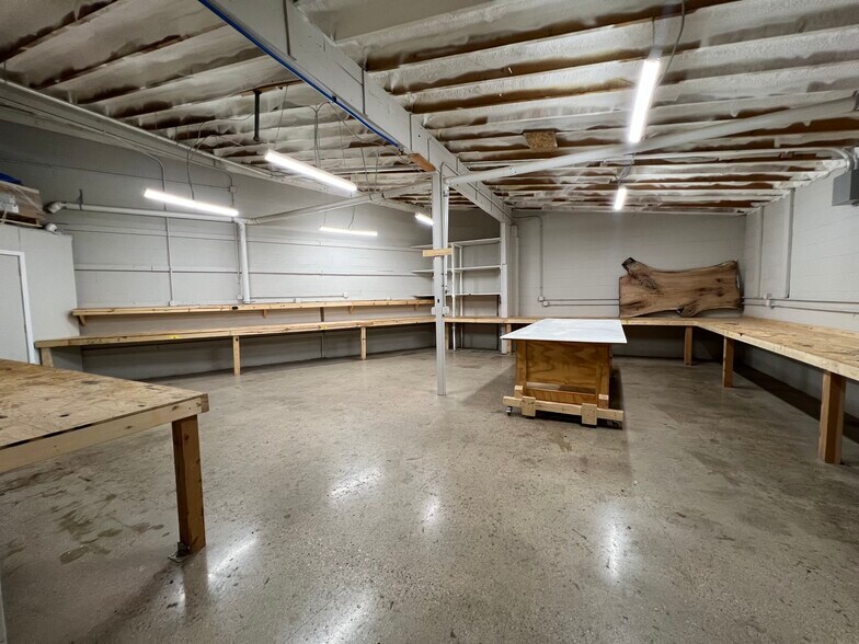 More Photos Of 135 E Broadway St, Fortville Storefront For Sale