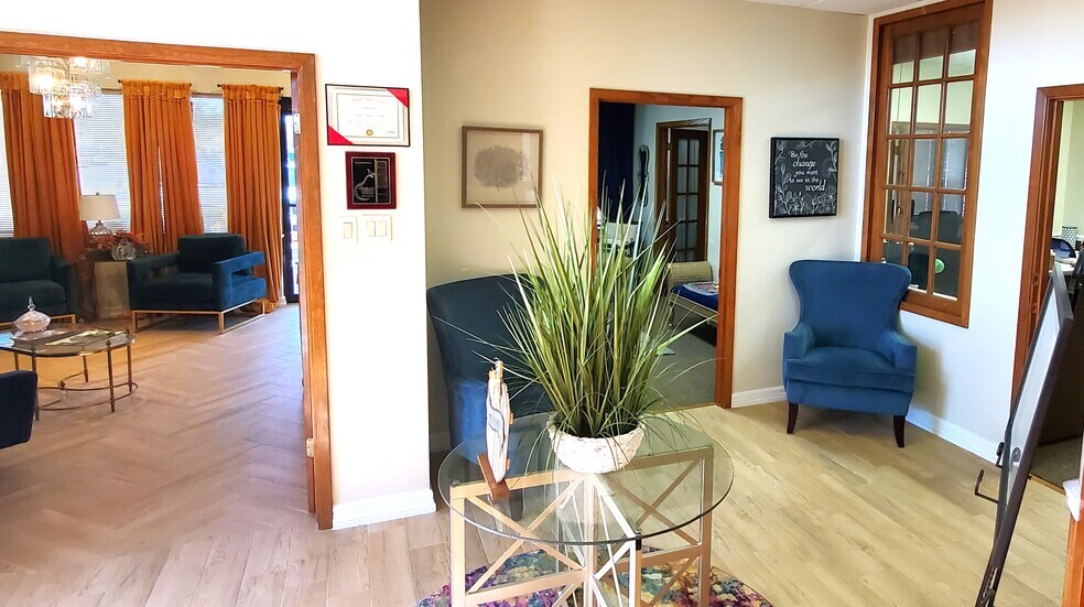 More Photos Of 2510 Westminister St, Pearland Medical For Sale
