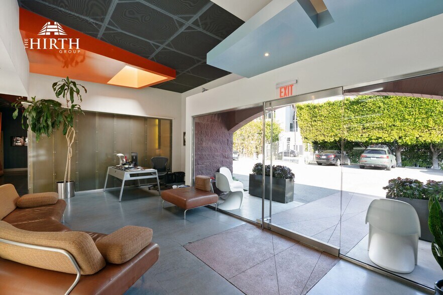 More Photos Of 11128 Weddington St, North Hollywood Movie Radio TVStudio For Sale