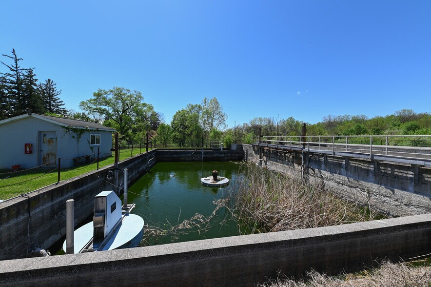 More Photos Of 164 Eyster Rd, Halltown Manufacturing For Sale