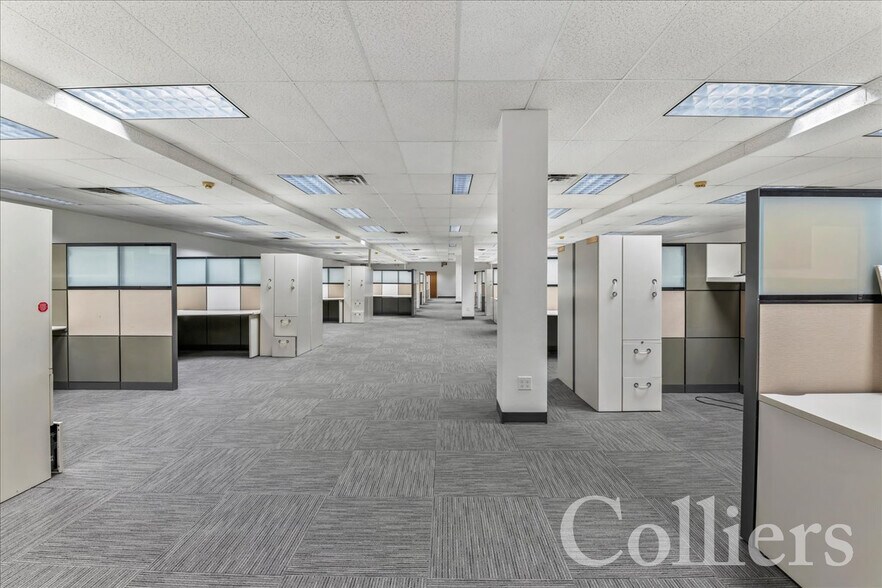 More Photos Of 4600 S Apple St, Boise Manufacturing For Lease