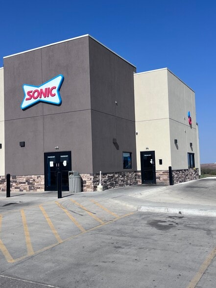 More Photos Of 32691 K99 Hwy, Alma Truck Stop For Sale