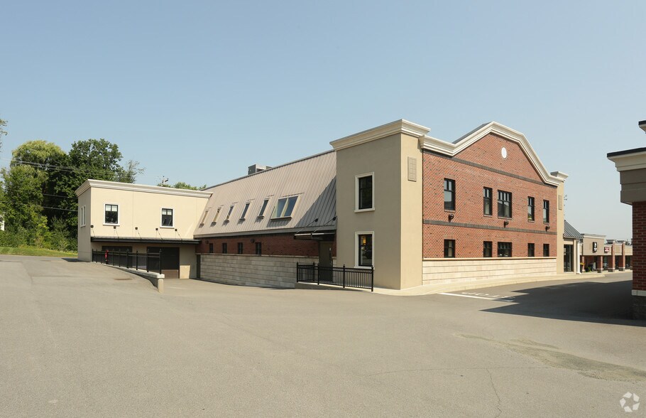 More Photos Of 1202 Troy Schenectady Rd, Latham Unknown For Lease