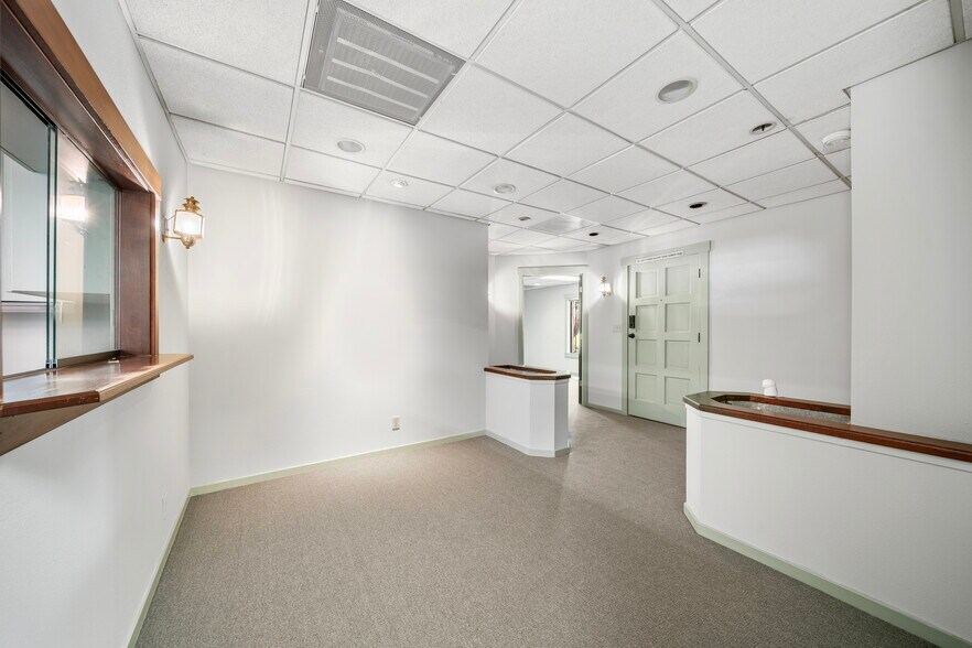 More Photos Of 2120 Huntington Dr, South Pasadena Office Residential For Sale